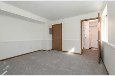 N110W16936  Ashbury Cir #4, Germantown, WI 53022 - Photo 21