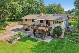 885 Tara Hill W, Erin, WI 53027 - Photo 3