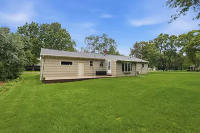 240  Prospect Dr, Brookfield, WI 53005 - Photo 27
