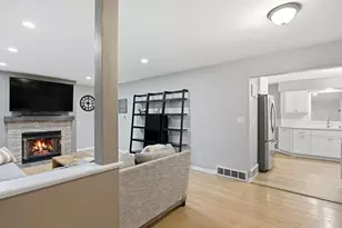 240 Prospect Dr, Brookfield, WI 53005 - Photo 3