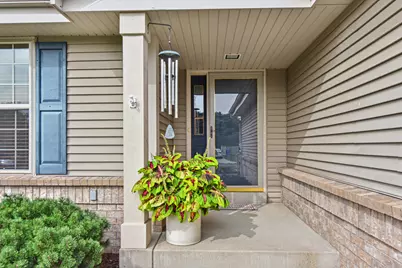 616  Arlington Way, Watertown, WI 53094 - Photo 3
