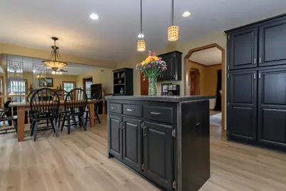 N102W15128  Raintree Ct, Germantown, WI 53022 - Photo 15