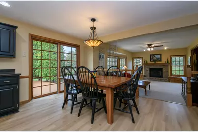 N102W15128  Raintree Ct, Germantown, WI 53022 - Photo 17