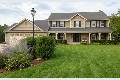 N102W15128  Raintree Ct, Germantown, WI 53022 - Photo 1