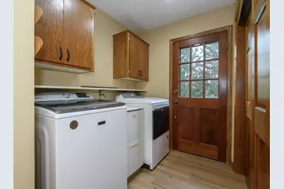 N102W15128  Raintree Ct, Germantown, WI 53022 - Photo 21