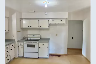 6500 N 60th St, Milwaukee, WI 53223 - Photo 9