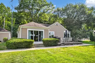 2701 S Browns Lake Dr, Burlington, WI 53105 - Photo 5