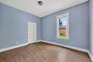 216 W Center St, Milwaukee, WI 53212 - Photo 9