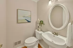 12511 N Woodberry Dr, Mequon, WI 53092 - Photo 13