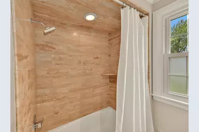 12511 N Woodberry Dr #5, Mequon, WI 53092 - Photo 17