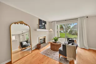 12511 N Woodberry Dr, Mequon, WI 53092 - Photo 7