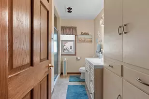 1710 Viebahn St, Manitowoc, WI 54220 - Photo 7