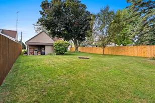 1710 Viebahn St, Manitowoc, WI 54220 - Photo 39