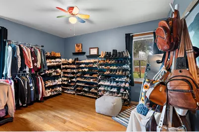 1710  Viebahn St, Manitowoc, WI 54220 - Photo 5
