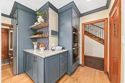 660  Honey Creek Pkwy, Wauwatosa, WI 53213 - Photo 17