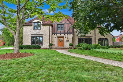 660  Honey Creek Pkwy, Wauwatosa, WI 53213 - Photo 1