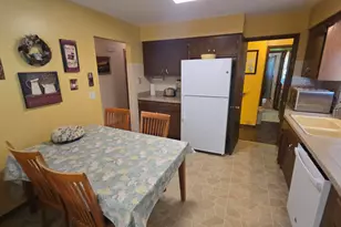 7017 N 85th St, Milwaukee, WI 53224 - Photo 7
