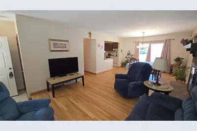 7017 N 85th St, Milwaukee, WI 53224 - Photo 3