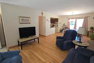 7017 N 85th St, Milwaukee, WI 53224 - Photo 3