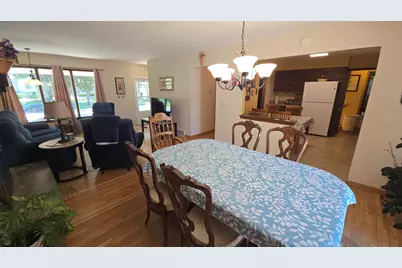 7017 N 85th St, Milwaukee, WI 53224 - Photo 5
