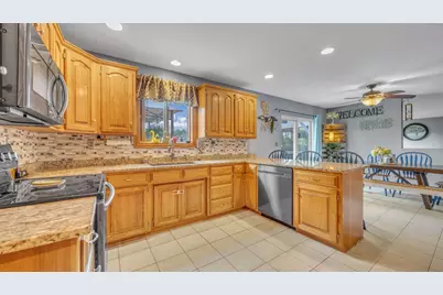 514 N Alverno Rd, Manitowoc Rapids, WI 54220 - Photo 3