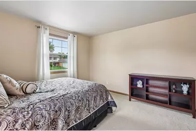 3322 S 121st St, West Allis, WI 53227 - Photo 33