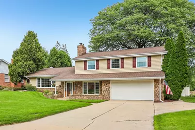 3322 S 121st St, West Allis, WI 53227 - Photo 71