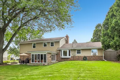 3322 S 121st St, West Allis, WI 53227 - Photo 65