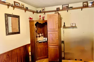 2018 Jackson St, Two Rivers, WI 54241 - Photo 7