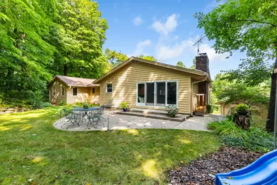 N31W22025  Shady Ln, Pewaukee, WI 53072 - Photo 37