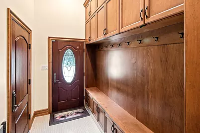 18250  Prairie Falcon Ln, Brookfield, WI 53045 - Photo 33