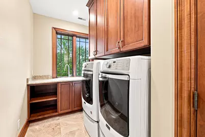 18250  Prairie Falcon Ln, Brookfield, WI 53045 - Photo 55