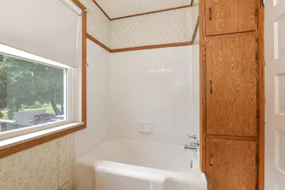 441 W Chestnut St, Burlington, WI 53105 - Photo 23