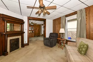 441 W Chestnut St, Burlington, WI 53105 - Photo 9