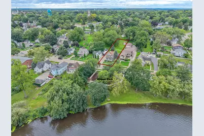 441 W Chestnut St, Burlington, WI 53105 - Photo 3