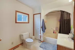 417 Michigan Ave, South Milwaukee, WI 53172 - Photo 13