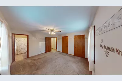 724  Well St, Onalaska, WI 54650 - Photo 7