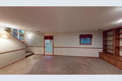 724  Well St, Onalaska, WI 54650 - Photo 17