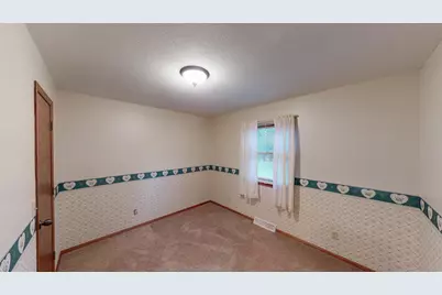 724  Well St, Onalaska, WI 54650 - Photo 13