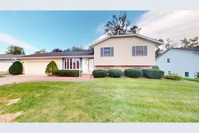 724  Well St, Onalaska, WI 54650 - Photo 1