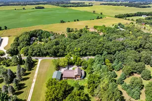 W18984 Saw Mill Rd, Caledonia, WI 54630 - Photo 7