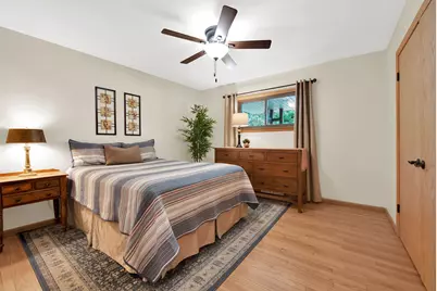 1305 N 119th St, Wauwatosa, WI 53226 - Photo 11
