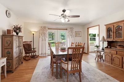 W277S8935  Hilltop Ln, Vernon, WI 53149 - Photo 9