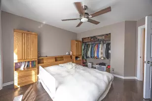 206 Sterling Ct, Genoa City, WI 53128 - Photo 9