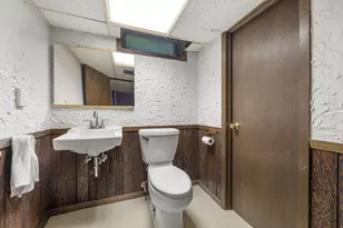 3332 S Burrell St, Milwaukee, WI 53207 - Photo 35