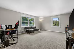 3332 S Burrell St, Milwaukee, WI 53207 - Photo 17