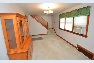 809  Manitoba Ave, South Milwaukee, WI 53172 - Photo 7