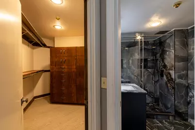 1240 E Donges Ct, Bayside, WI 53217 - Photo 37