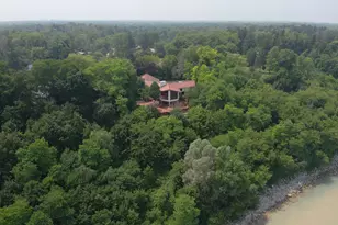 1240 E Donges Ct, Bayside, WI 53217 - Photo 5