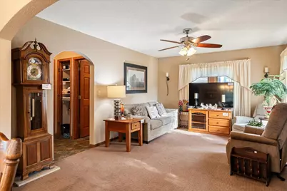 2126  16th St, La Crosse, WI 54601 - Photo 5